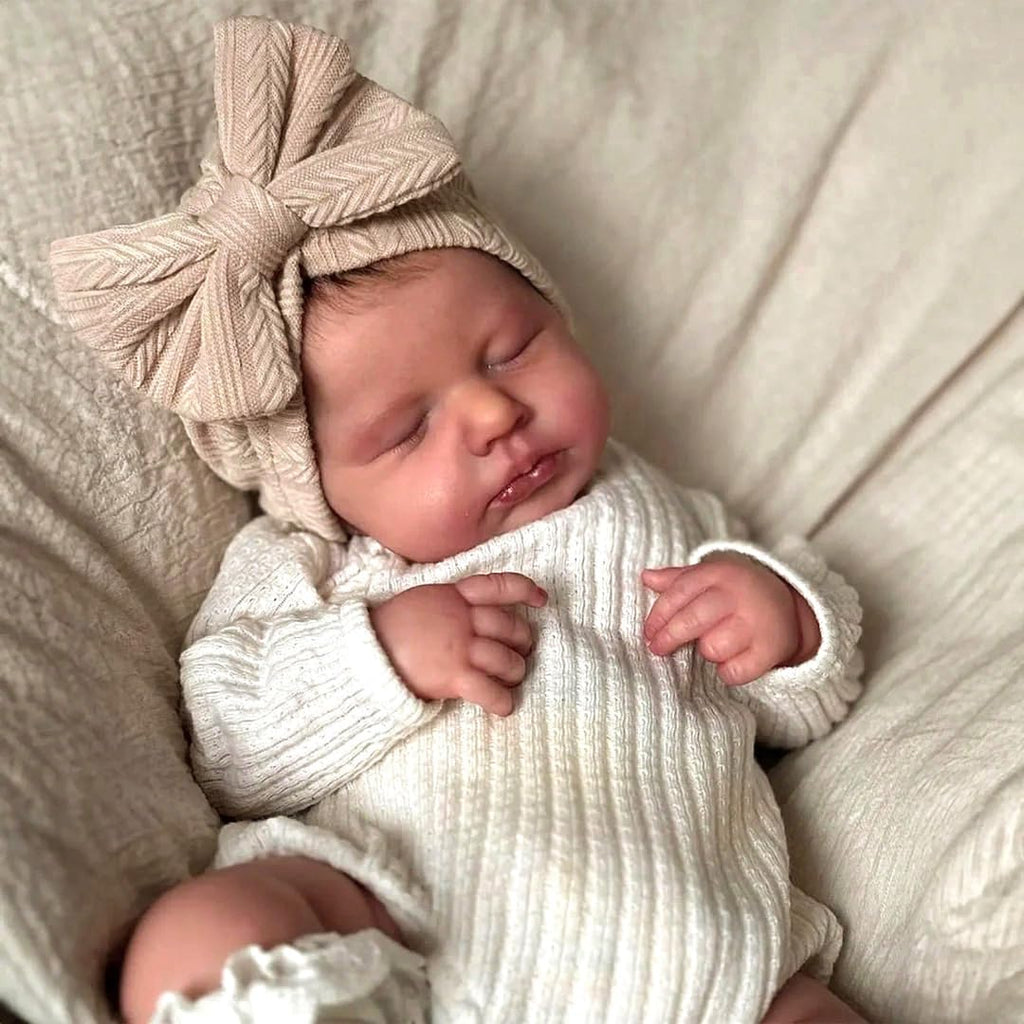 20 in Lifelike Reborn Baby Dolls with Accessories U2430