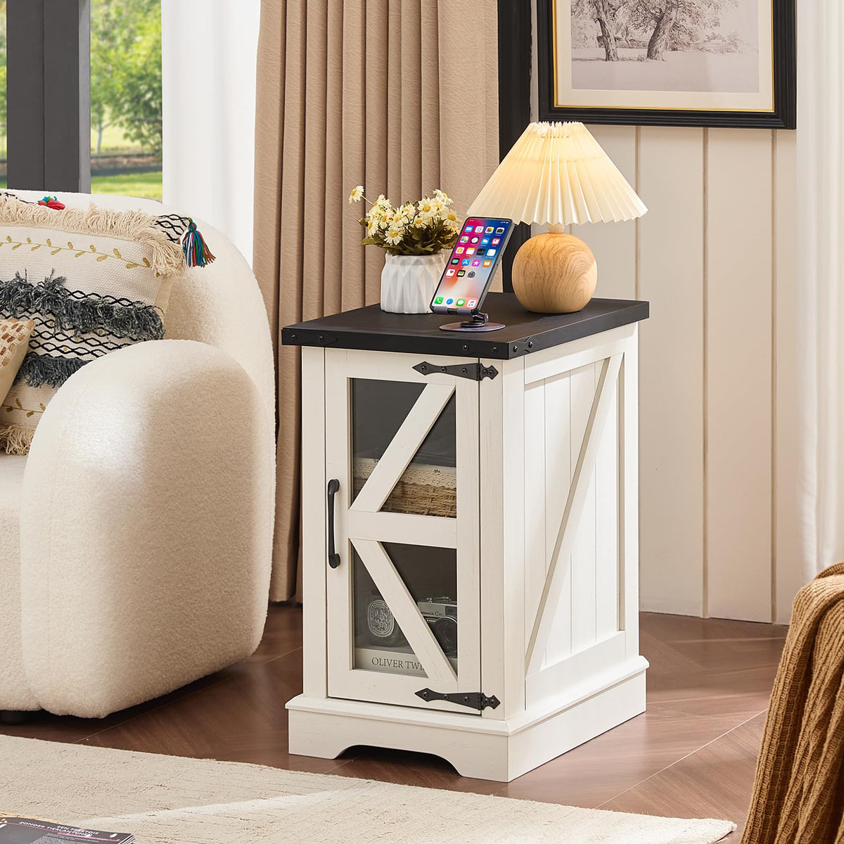 Narrow Night Stand with Glass Barn Door Q272
